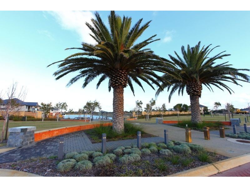 40 Katinka Retreat, Dudley Park WA 6210