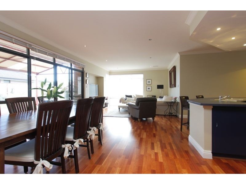 161 Lakey Street, Southern River WA 6110