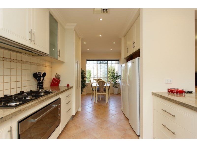 10 Queens Road, Mount Pleasant WA 6153