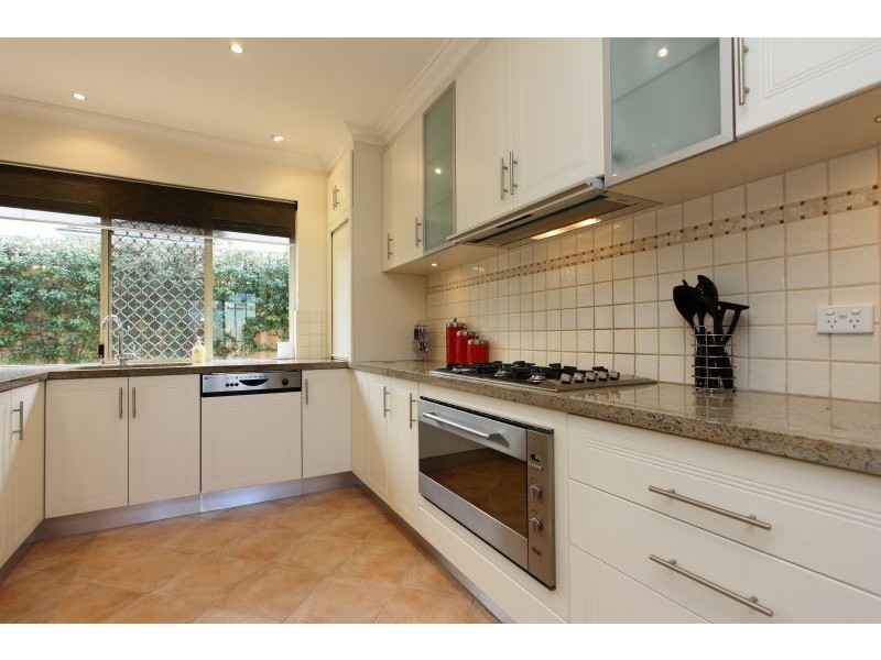 10 Queens Road, Mount Pleasant WA 6153