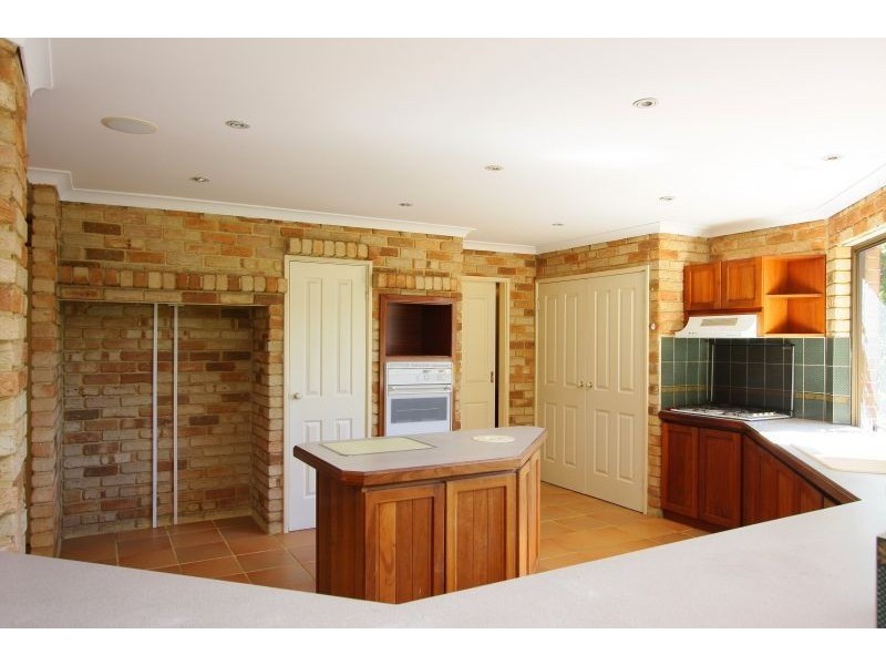 48 Kingsmill Gardens, Winthrop WA 6150