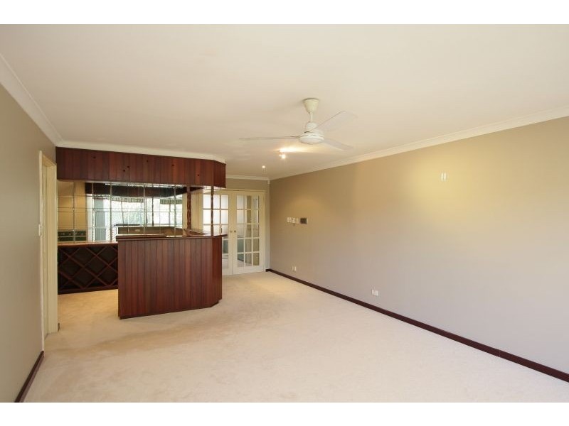 48 Kingsmill Gardens, Winthrop WA 6150