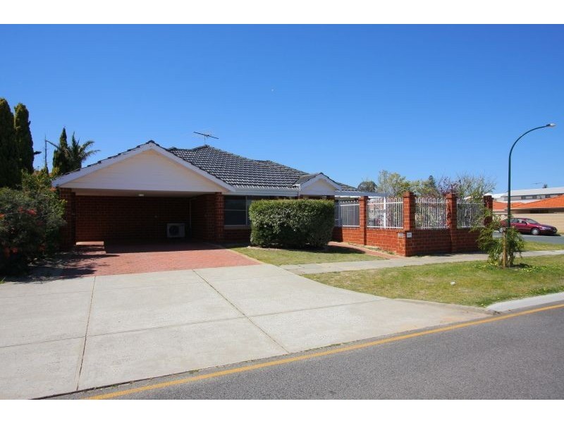 132 Robert Street, Como WA 6152