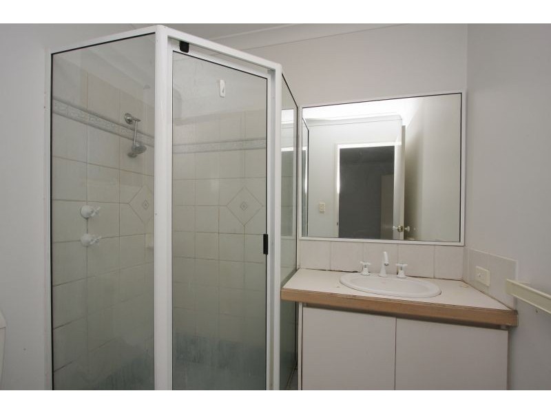 132 Robert Street, Como WA 6152