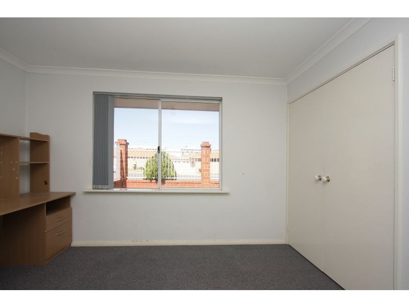 132 Robert Street, Como WA 6152