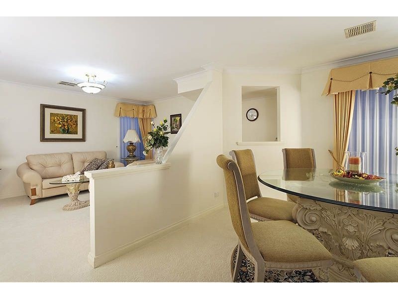 15 Glenelg Street, Applecross WA 6153