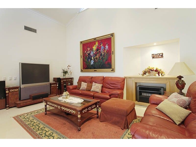 15 Glenelg Street, Applecross WA 6153