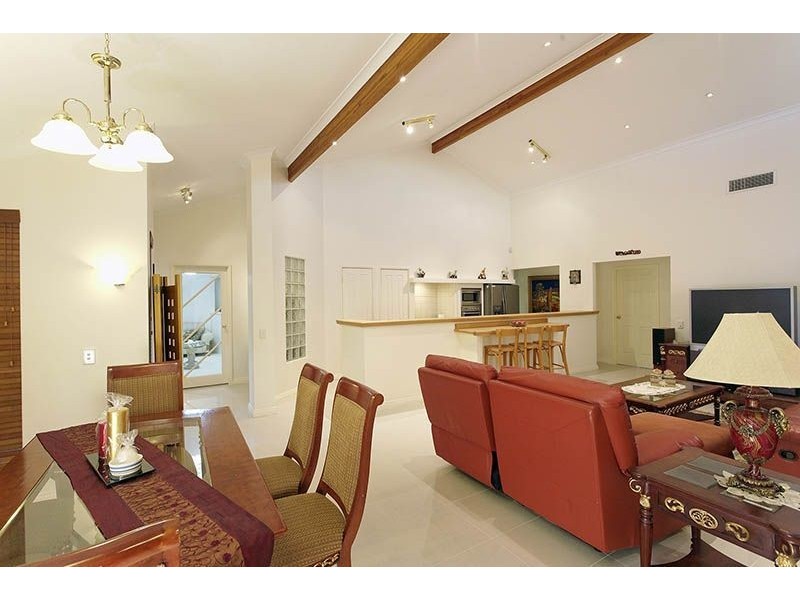 15 Glenelg Street, Applecross WA 6153