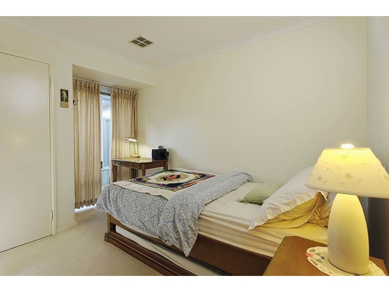 15 Glenelg Street, Applecross WA 6153