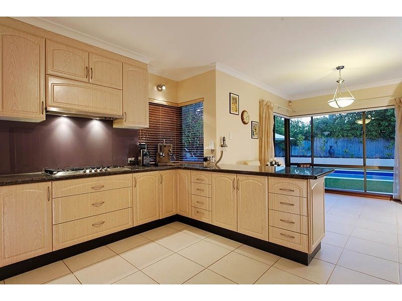 2a Dornie Place, Ardross WA 6153