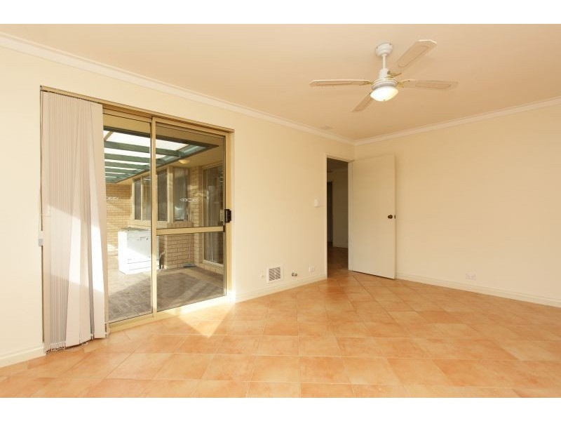 36 Kingsmill Gardens, Winthrop WA 6150