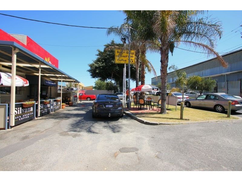 29 Adrian Street, Welshpool WA 6106