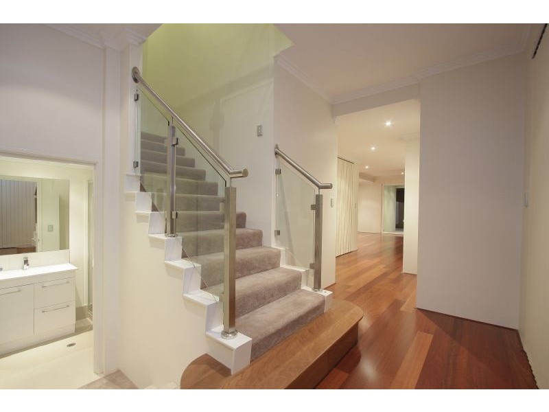 22B Ardessie Street, Ardross WA 6153