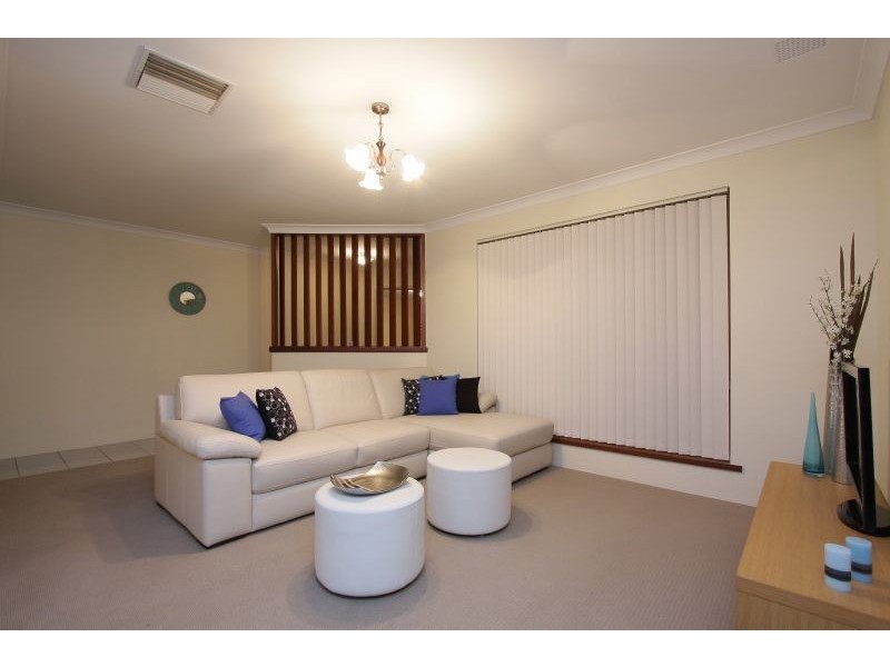 73A Reynolds Rd, Mount Pleasant WA 6153