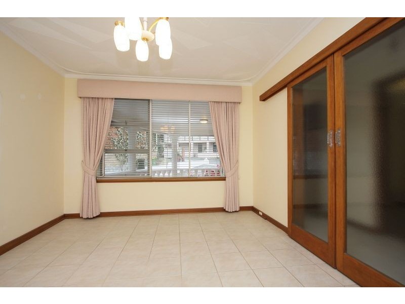 7 Dorothy Street, Fremantle WA 6160