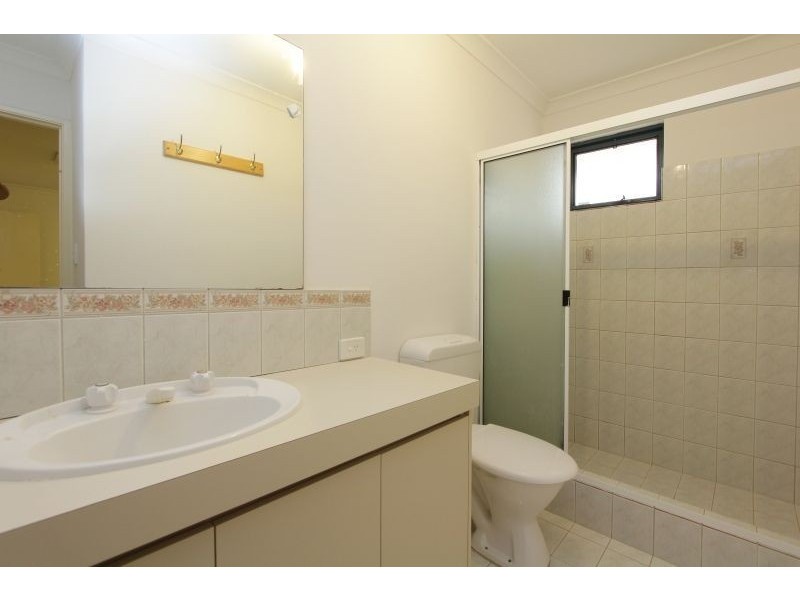 2/73 Queen Street, Bentley WA 6102