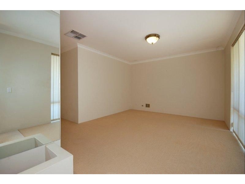 73 Winthrop Drive, Winthrop WA 6150