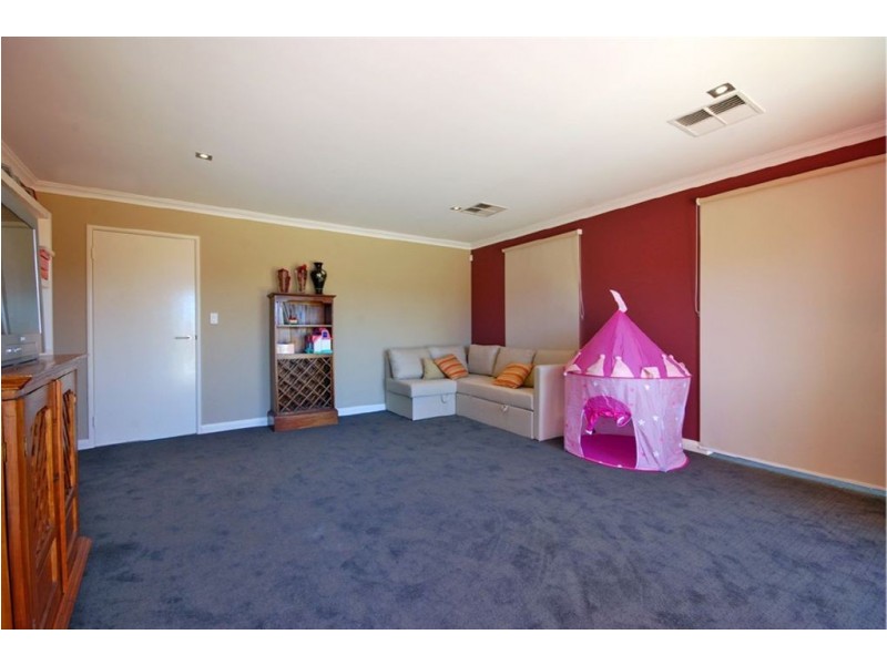 34 Sinagra Way, Yangebup WA 6164