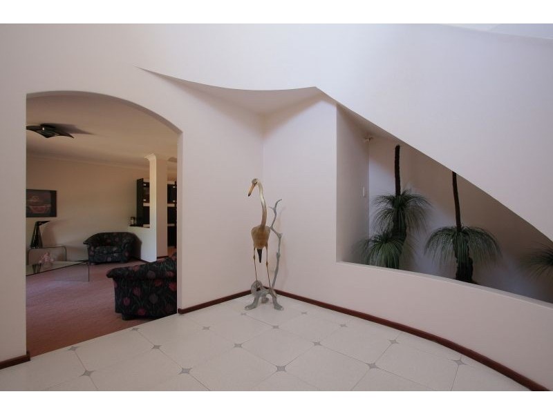 15 Billings Way, Winthrop WA 6150