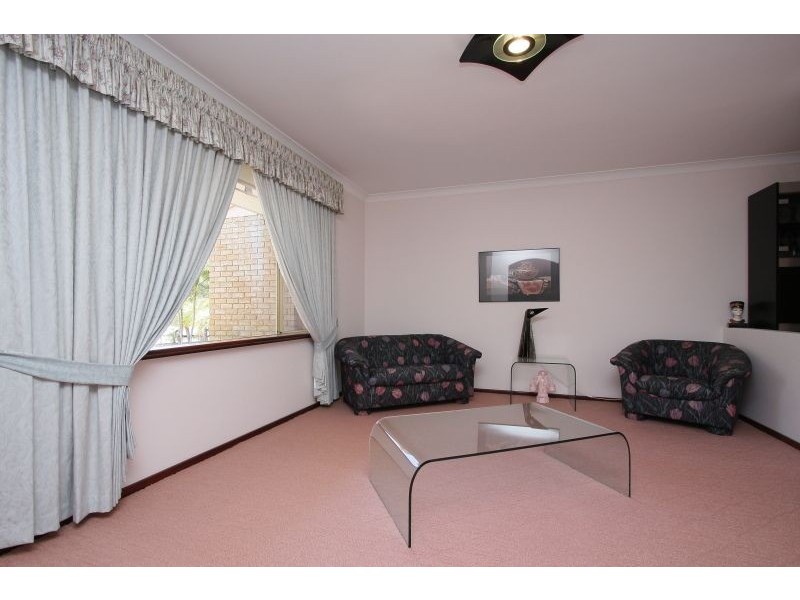 15 Billings Way, Winthrop WA 6150
