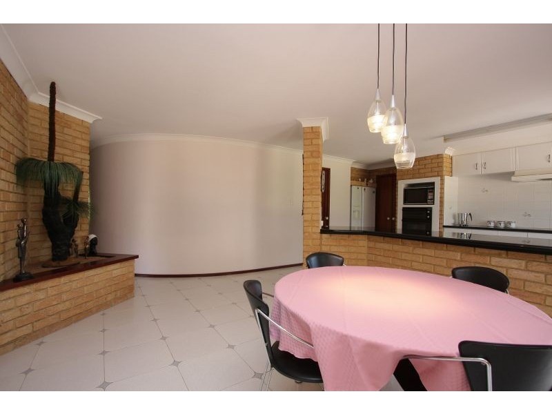 15 Billings Way, Winthrop WA 6150