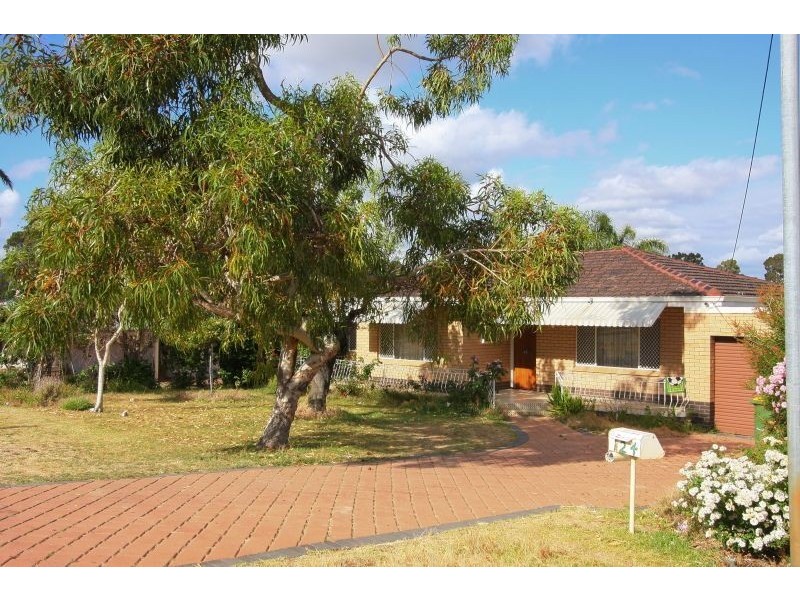 124 Gilbertson Road, Kardinya WA 6163