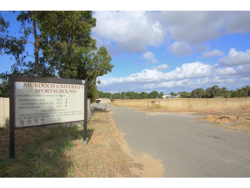 124 Gilbertson Road, Kardinya WA 6163