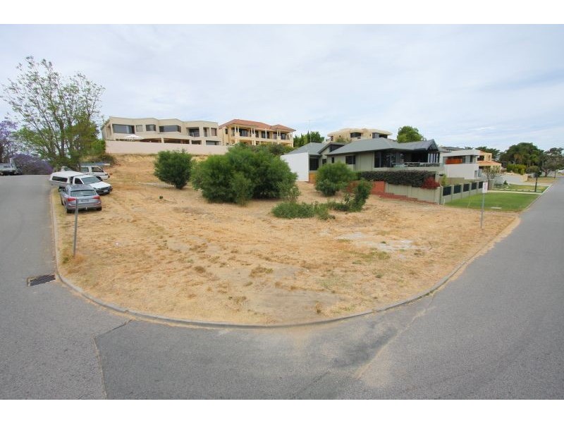 9 The Strand, Applecross WA 6153