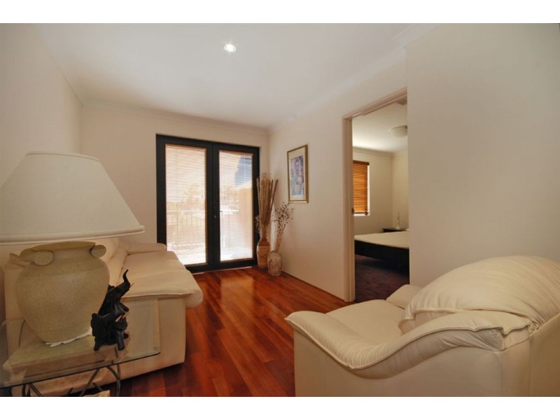 7A Allerton Way, Booragoon WA 6154