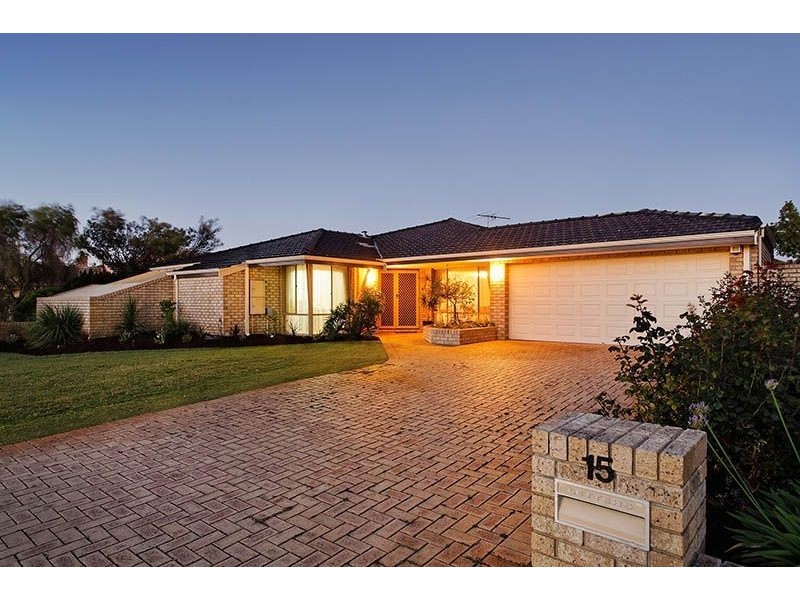 15 Quirk Dale, Winthrop WA 6150