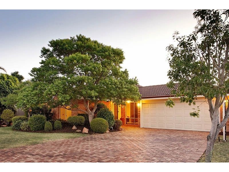 48 Freedman Way, Winthrop WA 6150