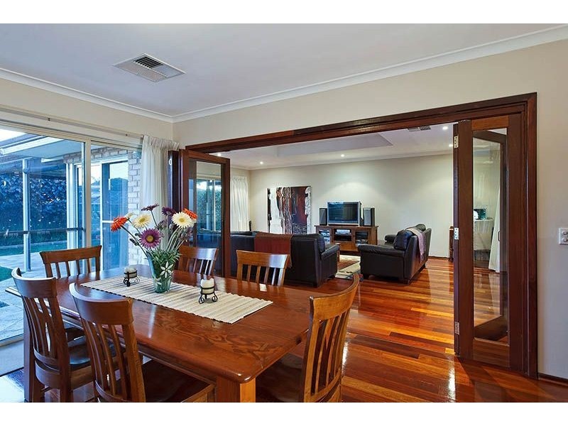 48 Freedman Way, Winthrop WA 6150