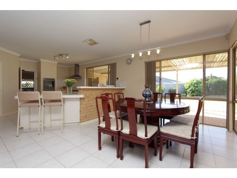 16 Law Court, Winthrop WA 6150
