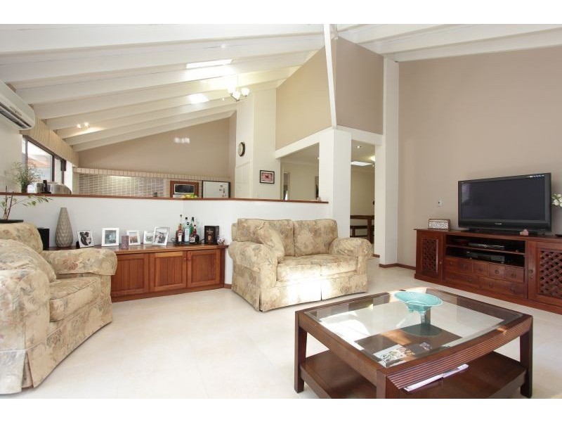 20 St Michael Terrace, Mount Pleasant WA 6153