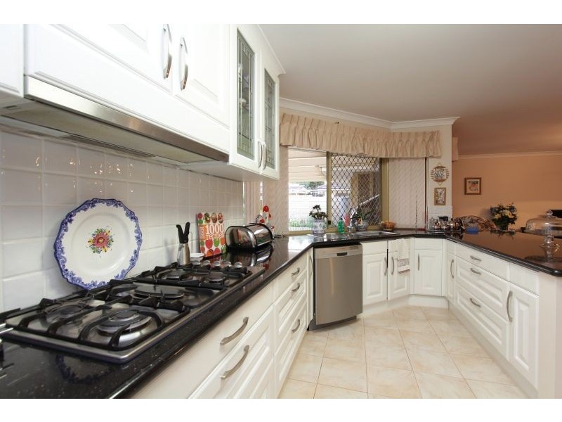 13 Mauldon Mews, Winthrop WA 6150