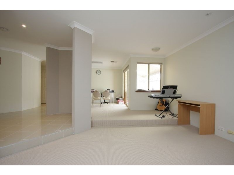 89 Aitken Drive, Winthrop WA 6150