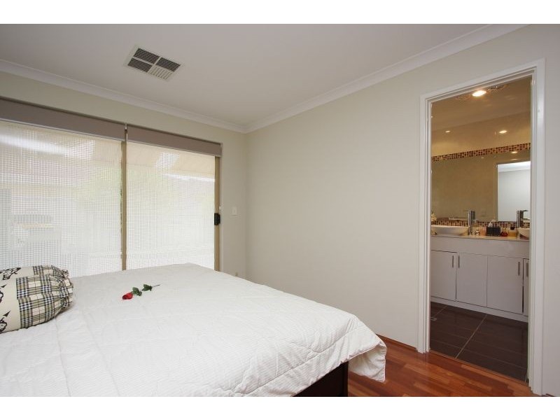 89 Aitken Drive, Winthrop WA 6150