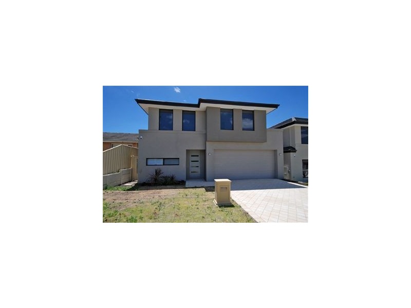 325 Fulham Street, Cloverdale WA 6105