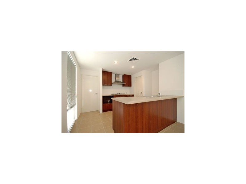 327 Fulham Street, Cloverdale WA 6105