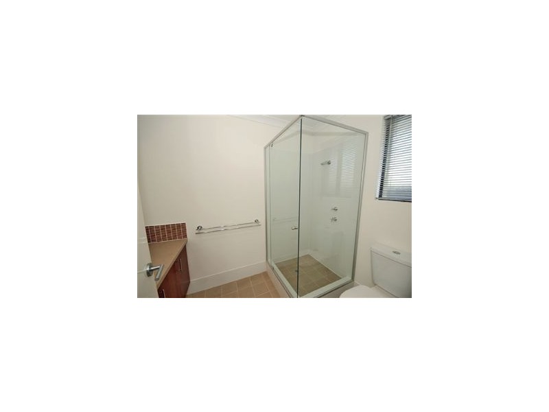 327 Fulham Street, Cloverdale WA 6105