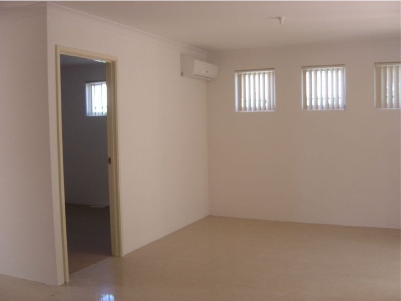 4/13-15 James Street, Cannington WA 6107