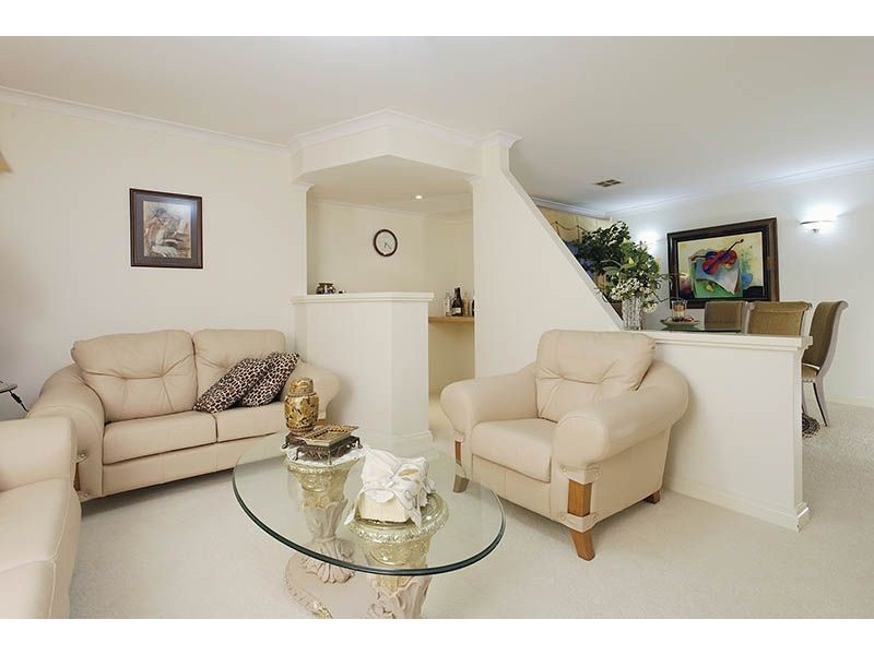 15 Glenelg Street, Applecross WA 6153