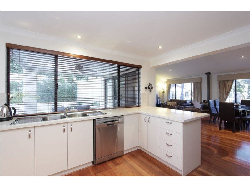 7A Allerton Way, Booragoon WA 6154