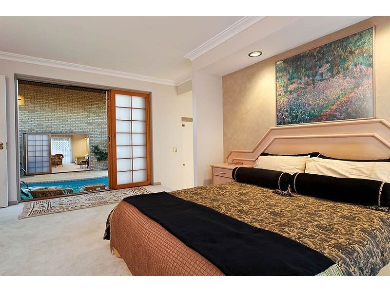 5 Wylie Cove, Winthrop WA 6150