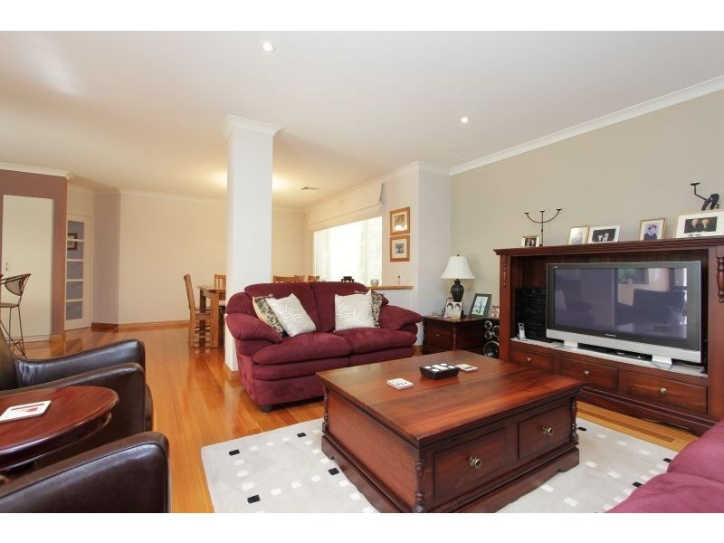 18 Killilan Road, Applecross WA 6153