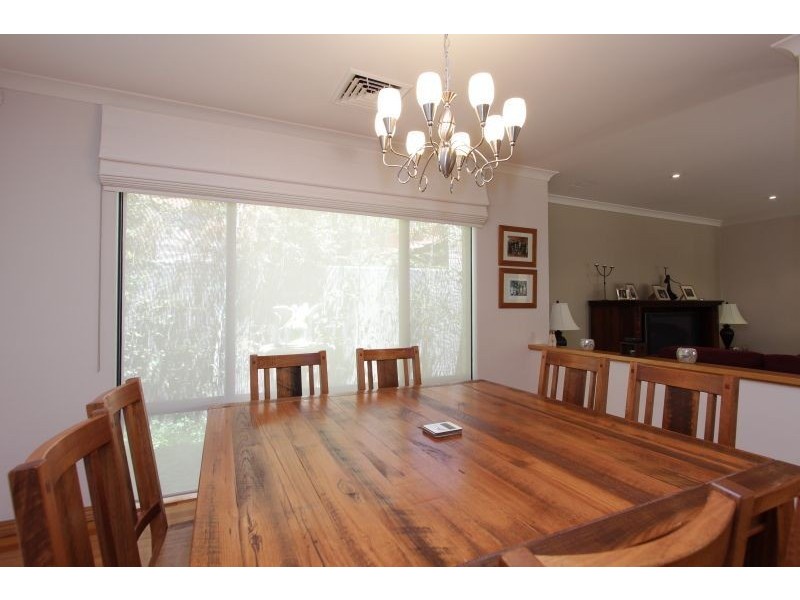 18 Killilan Road, Applecross WA 6153