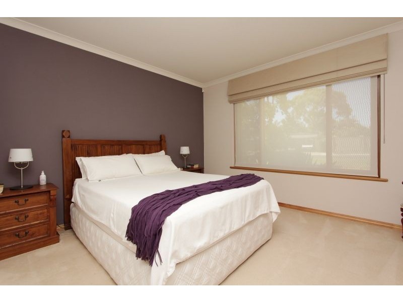 18 Killilan Road, Applecross WA 6153