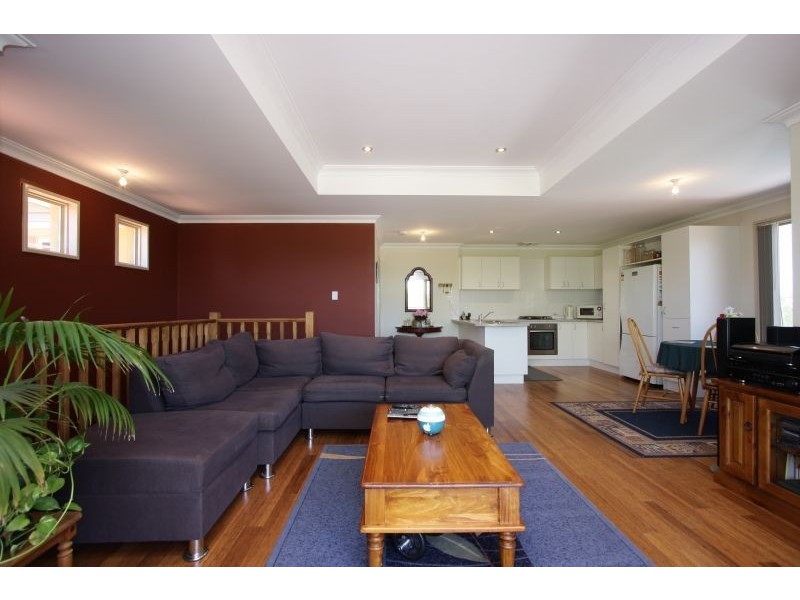 9 Jolley Grove, Winthrop WA 6150