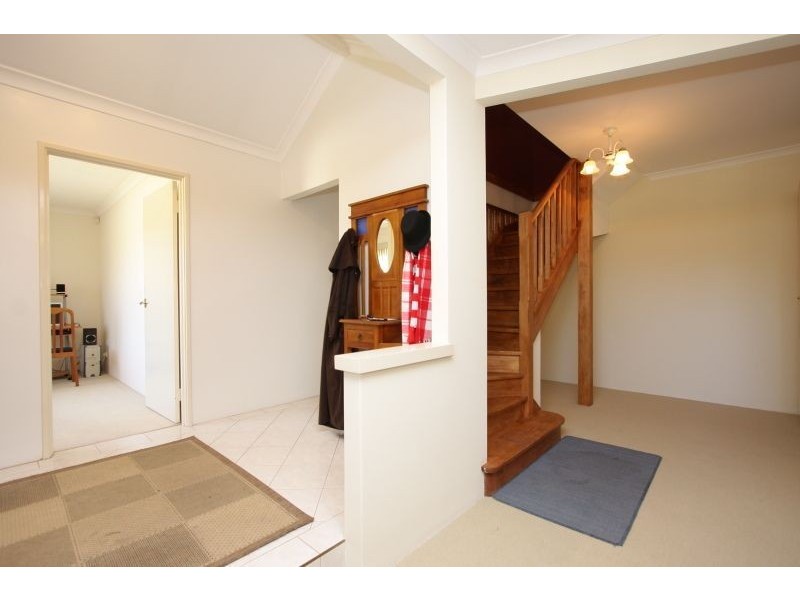 9 Jolley Grove, Winthrop WA 6150