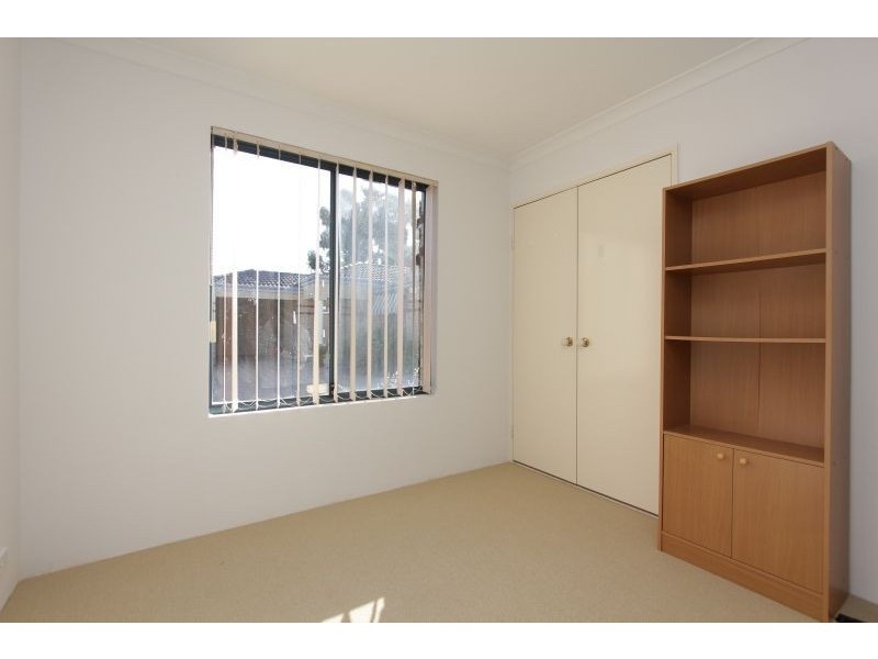 2/73 Queen Street, Bentley WA 6102